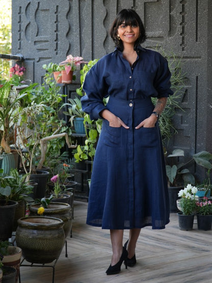 Blushing Meadow Skirt (Magpie Blue)
